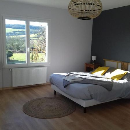Agreable Chambre Meublee, Vue Sur La Vallee De L'Auxois Villy-en-Auxois Exterior photo
